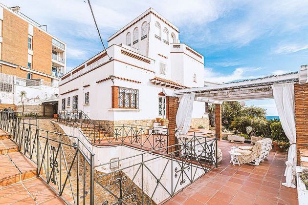 Foto 1 de Chalet en venta en Sant Pol de Mar de 6 habitaciones con terraza y garaje