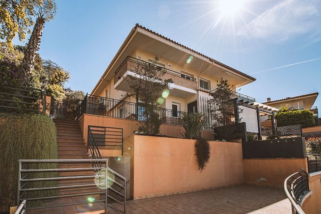 Foto 1 de Casa adosada en venta en Sant Pol de Mar de 4 habitaciones con terraza y piscina