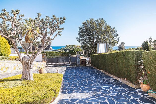 Foto 1 de Xalet en venda a Sant Pol de Mar de 5 habitacions amb terrassa i piscina