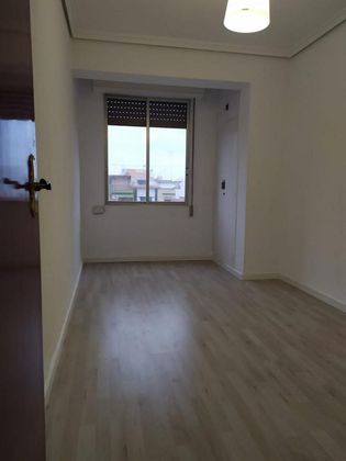 Foto 1 de Piso en venta en Centro - Villarreal de 3 habitaciones y 75 m²