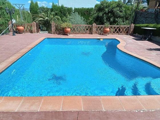 Foto 1 de Xalet en venda a Barrio de la Vega de 7 habitacions amb terrassa i piscina