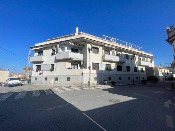 Foto 2 de Pis en venda a Alhendín de 3 habitacions amb terrassa i garatge