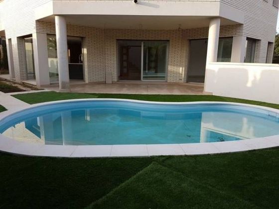 Foto 1 de Casa en venda a Cap Salou de 5 habitacions amb terrassa i piscina