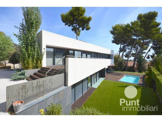 Foto 2 de Venta de chalet en Premià de Dalt de 4 habitaciones con terraza y piscina