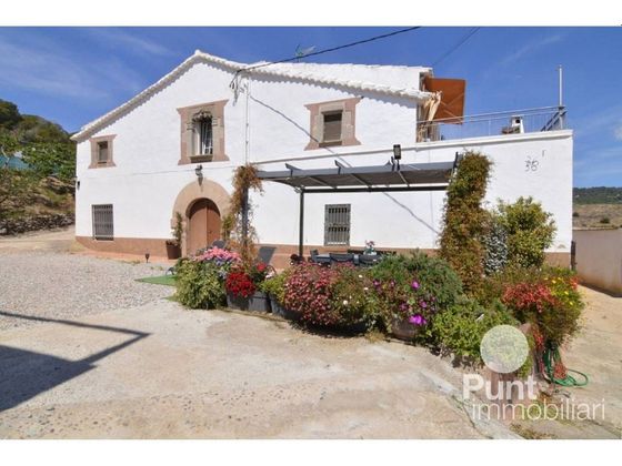 Foto 1 de Casa rural en venda a Vilassar de Dalt de 10 habitacions amb terrassa i jardí