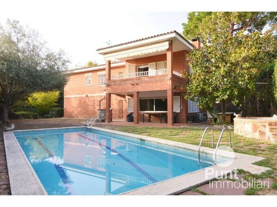 Foto 1 de Xalet en venda a Premià de Dalt de 7 habitacions amb terrassa i piscina
