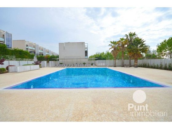 Foto 2 de Venta de casa en Premià de Dalt de 4 habitaciones con terraza y piscina
