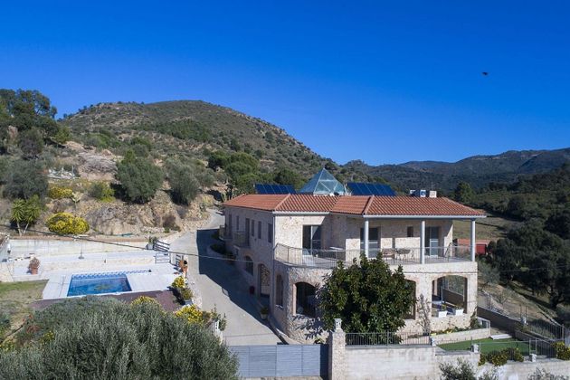 Foto 2 de Xalet en venda a Vilajüiga de 5 habitacions amb terrassa i piscina