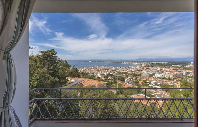 Foto 1 de Xalet en venda a Els Grecs - Mas Oliva de 4 habitacions amb terrassa i garatge