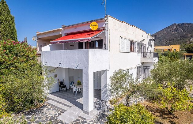 Foto 2 de Xalet en venda a Els Grecs - Mas Oliva de 2 habitacions amb terrassa i jardí