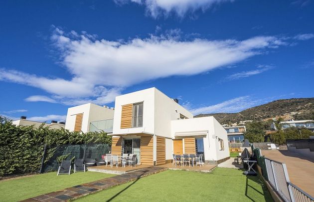 Foto 1 de Casa en venda a Palau-Saverdera de 3 habitacions amb terrassa i garatge