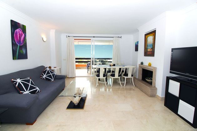 Foto 1 de Ático en venta en Torreblanca del Sol de 2 habitaciones con terraza y piscina