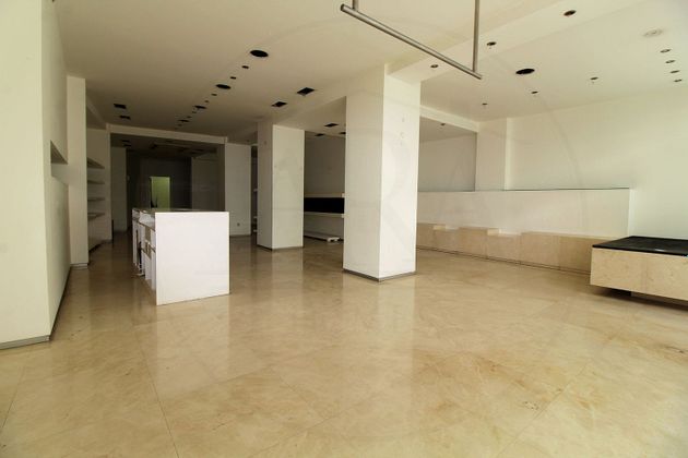 Foto 2 de Alquiler de local en Zona Puerto Deportivo de 164 m²