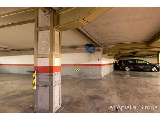 Foto 1 de Garatge en venda a Eixample Nord – La Devesa de 10 m²