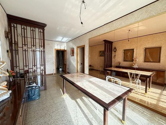 Foto 2 de Pis en venda a Provençals del Poblenou de 4 habitacions amb balcó i ascensor