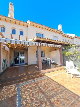 Foto 1 de Casa en venda a Calahonda de 4 habitacions amb terrassa i piscina