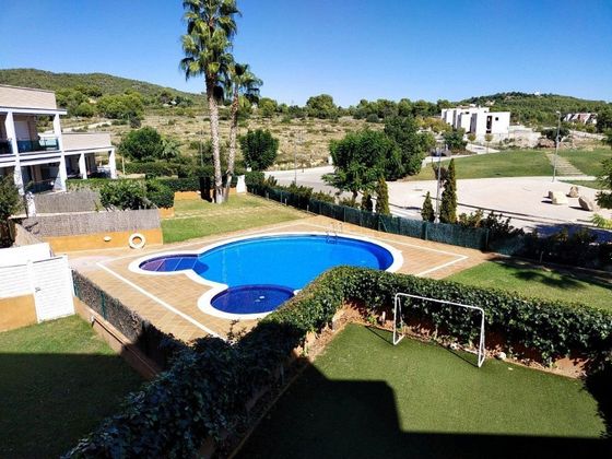 Foto 2 de Piso en venta en Berà Mar - El Francaset de 3 habitaciones con terraza y piscina