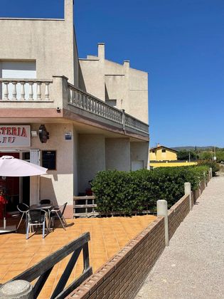 Foto 2 de Local en venda a La Muntanyeta - La Franquesa amb terrassa