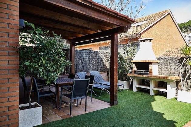 Foto 2 de Casa en venda a Sant Andreu de Llavaneres de 4 habitacions amb terrassa i piscina