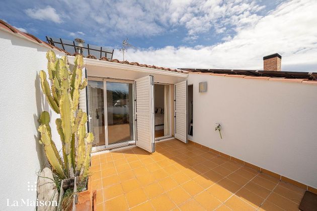 Foto 1 de Àtic en venda a Sant Andreu de Llavaneres de 4 habitacions amb terrassa i balcó
