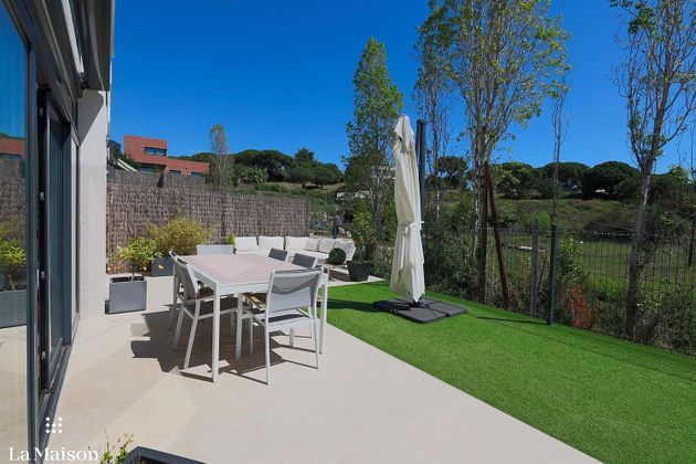 Foto 2 de Dúplex en venda a Sant Andreu de Llavaneres de 4 habitacions amb terrassa i piscina