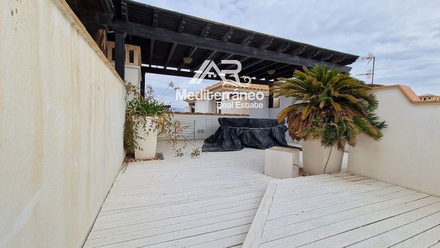 Foto 2 de Àtic en venda a El Playazo de 1 habitació amb terrassa i piscina