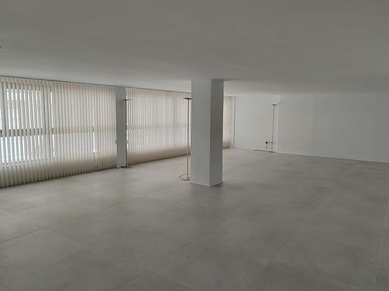 Foto 1 de Alquiler de oficina en Mercat  - La Missió - Plaça dels Patins con aire acondicionado