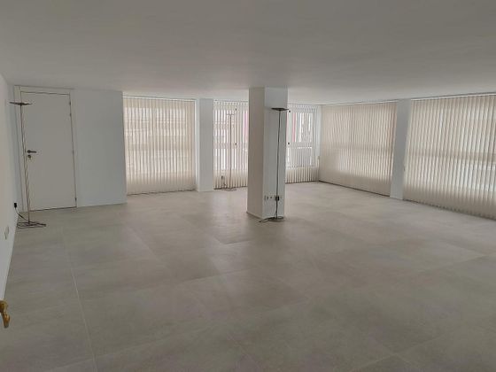 Foto 2 de Alquiler de oficina en Mercat  - La Missió - Plaça dels Patins con aire acondicionado