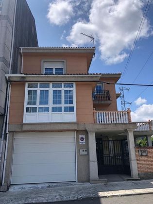 Foto 1 de Venta de casa en avenida Da Barcala de 6 habitaciones con terraza y garaje