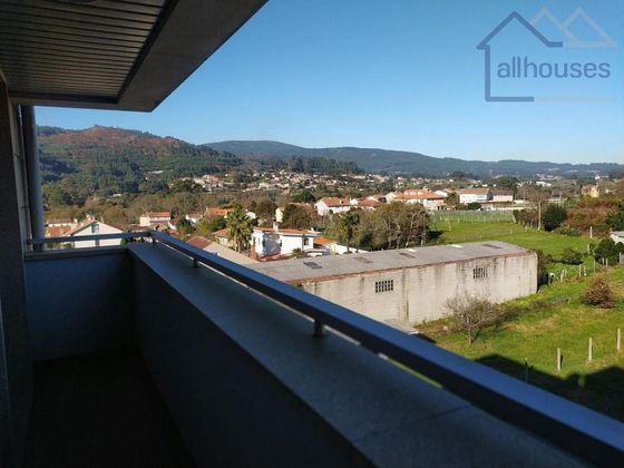 Foto 1 de Piso en venta en O Burgo - Campus Universitario de 3 habitaciones con garaje y balcón