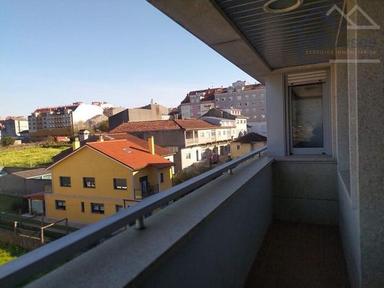 Foto 2 de Pis en venda a O Burgo - Campus Universitario de 3 habitacions amb garatge i balcó