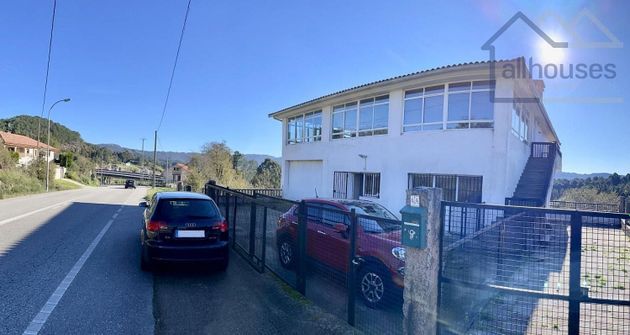 Foto 2 de Venta de chalet en Gondomar de 5 habitaciones con piscina y garaje