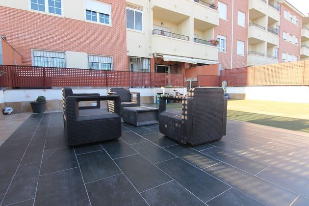 Foto 2 de Piso en venta en avenida Río Mandeo de 2 habitaciones con terraza y garaje
