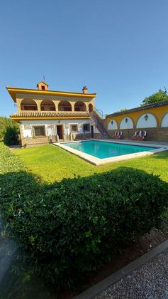 Foto 1 de Xalet en venda a Rociana del Condado de 6 habitacions amb terrassa i piscina