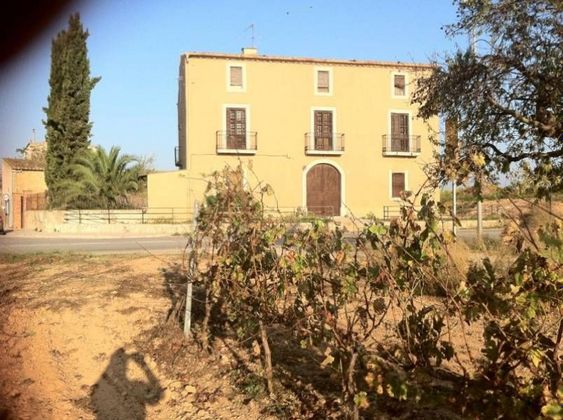 Foto 1 de Casa rural en venta en Sant Cugat Sesgarrigues de 6 habitaciones y 750 m²