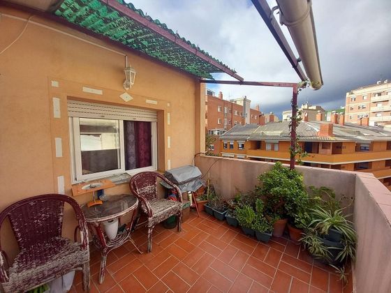 Foto 1 de Àtic en venda a Rocafonda de 2 habitacions amb terrassa