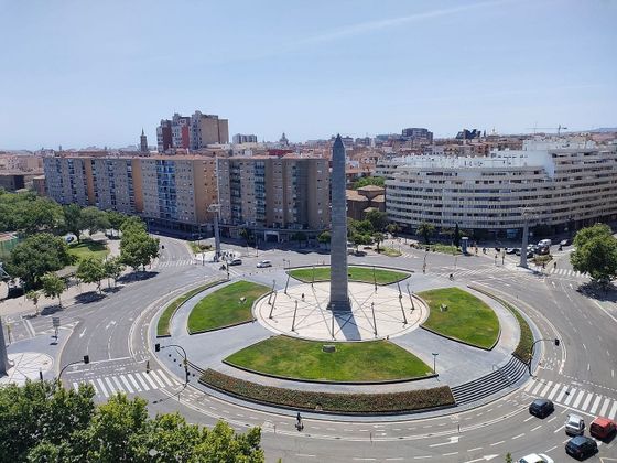 Foto 1 de Pis en venda a La Almozara de 2 habitacions amb terrassa i garatge