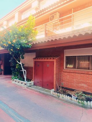 Foto 2 de Casa en venta en Alagón de 4 habitaciones con terraza y garaje