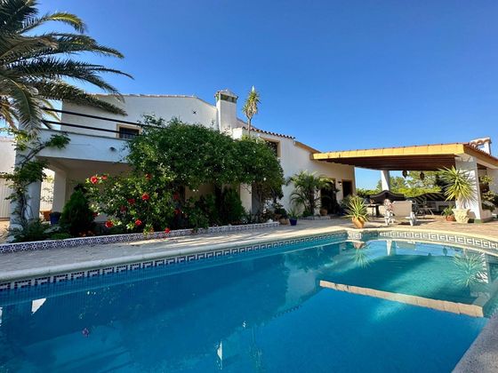 Foto 1 de Casa rural en venda a Camarles de 4 habitacions amb terrassa i piscina