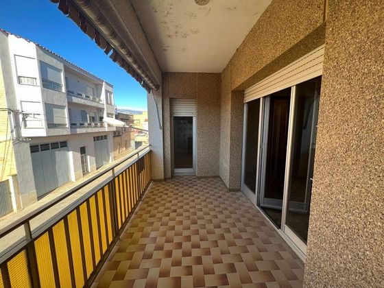 Foto 2 de Chalet en venta en Roquetes de 3 habitaciones con terraza y balcón