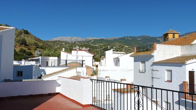 Foto 1 de Venta de casa rural en Árchez de 4 habitaciones con terraza y balcón