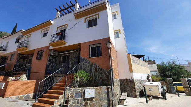 Foto 1 de Casa en venda a Cómpeta de 4 habitacions amb terrassa i piscina