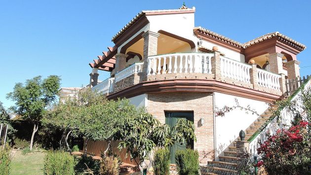 Foto 2 de Xalet en venda a Algarrobo de 3 habitacions amb terrassa i garatge