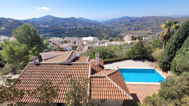 Foto 2 de Xalet en venda a Cómpeta de 2 habitacions amb terrassa i piscina