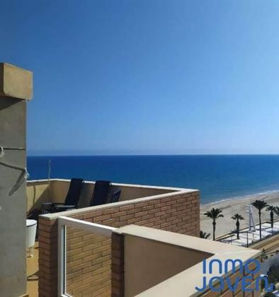 Foto 1 de Àtic en venda a Playa Mucha Vista de 3 habitacions amb terrassa i piscina