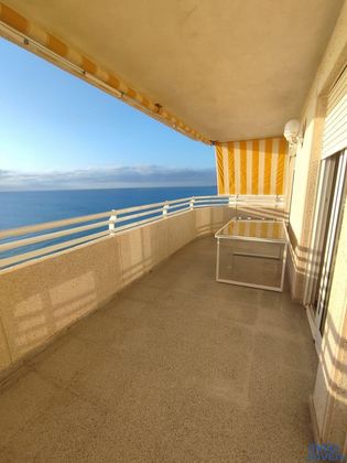 Foto 2 de Piso en alquiler en Playa Mucha Vista de 3 habitaciones con terraza y piscina