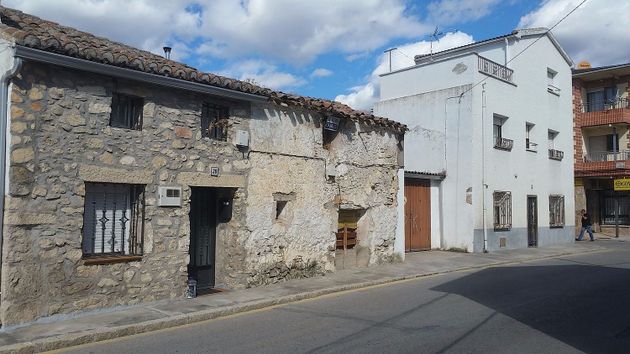 Foto 1 de Casa en venda a Guadalix de la Sierra de 3 habitacions i 80 m²