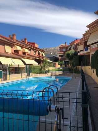 Foto 2 de Alquiler de casa adosada en Manzanares el Real de 3 habitaciones con terraza y piscina