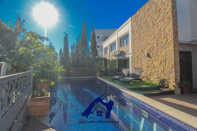Foto 2 de Venta de chalet en Magaluf de 7 habitaciones con terraza y piscina