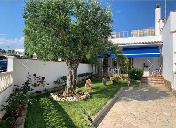 Foto 1 de Casa en venda a La Fosca-Cala Margarida de 3 habitacions amb terrassa i piscina